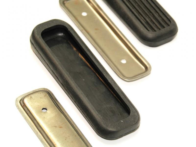 2x Gummi Kniekissen und 2x Halteblech für ZÜNDAPP K500, K600, K800 – Bild 2